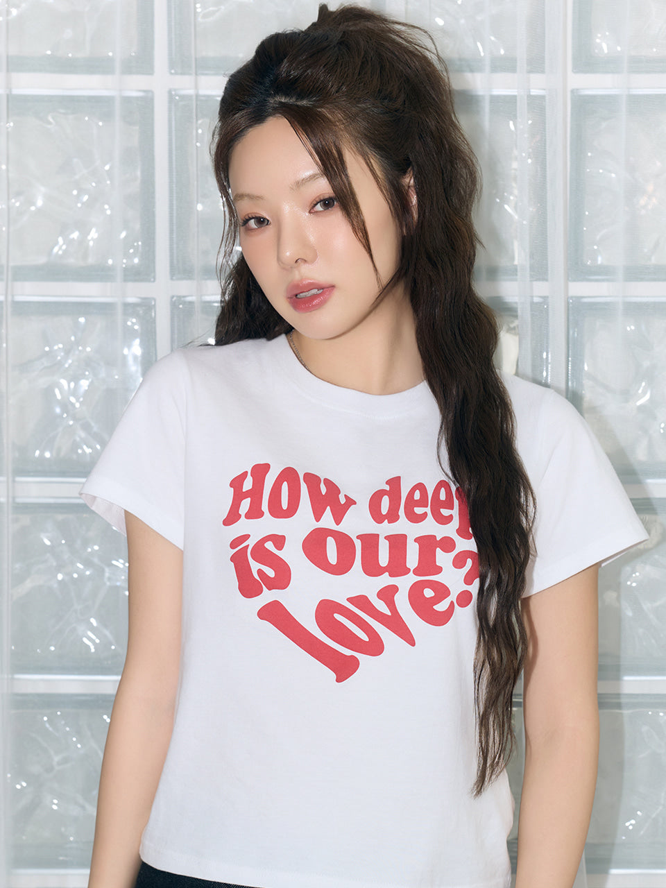 LUVISTRUE IN LOVE TEE IN WHITE