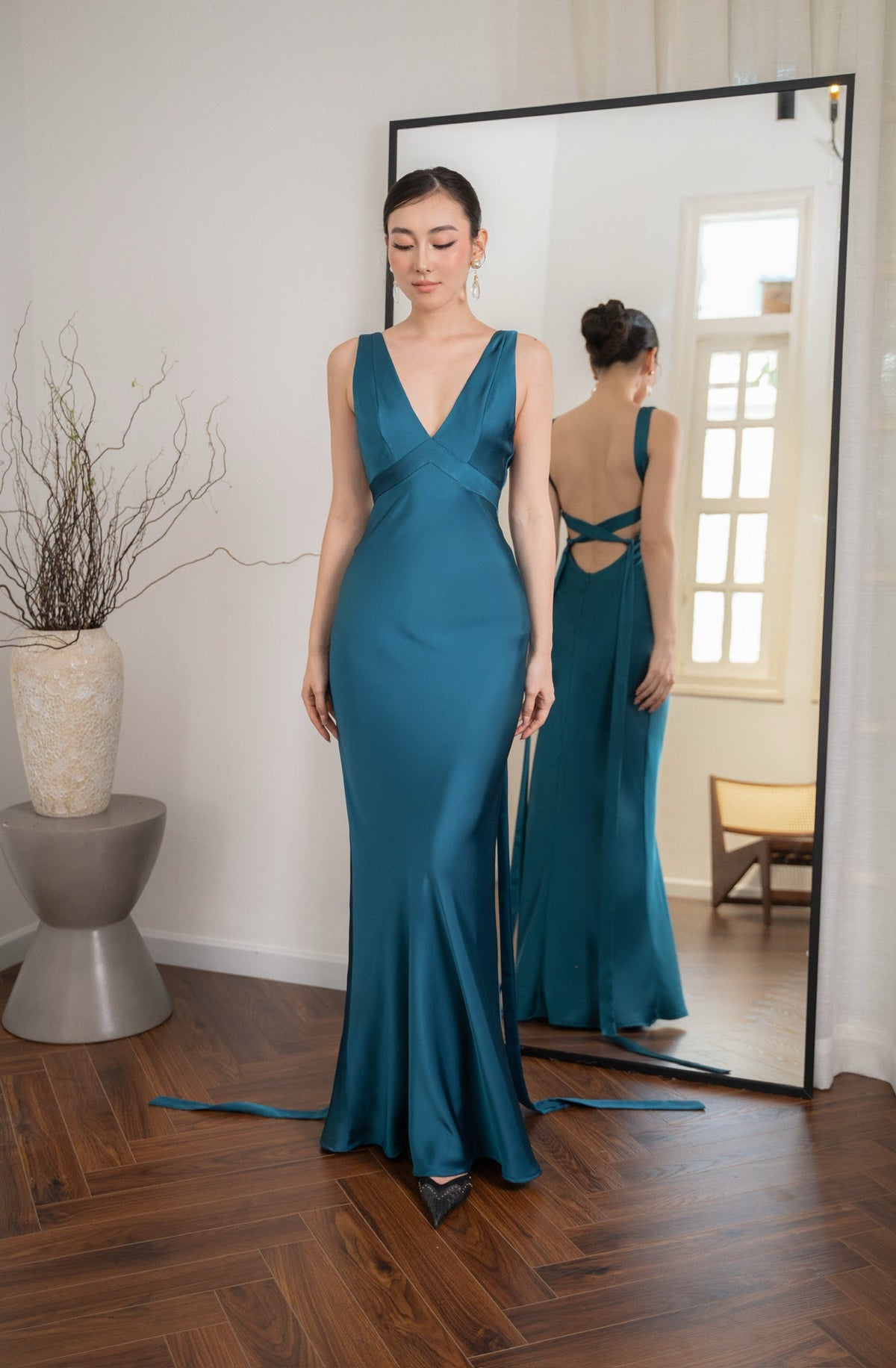KISSERINE XAVIA SILK DRESS(3color) – Kisserine designer fashion